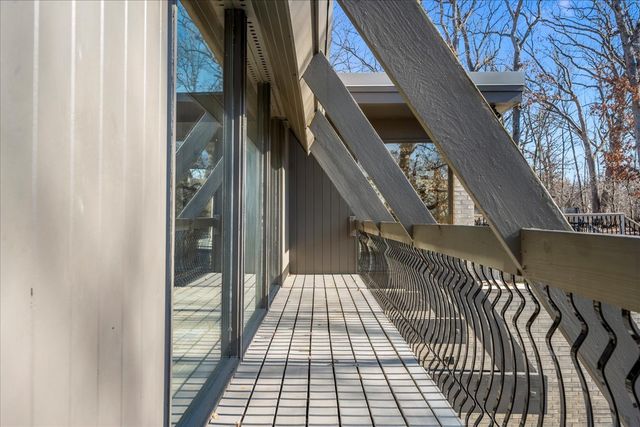 431 Maplewood Drive, Barrington, IL 60010