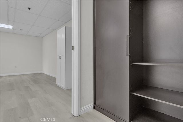 15435 Vanowen Street 102, Van Nuys, CA 91406