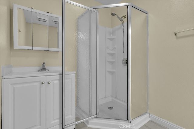 15435 Vanowen Street 102, Van Nuys, CA 91406