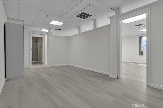 15435 Vanowen Street 102, Van Nuys, CA 91406