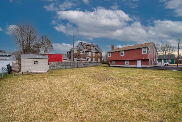 28 Provost St, Brockton, MA 02302