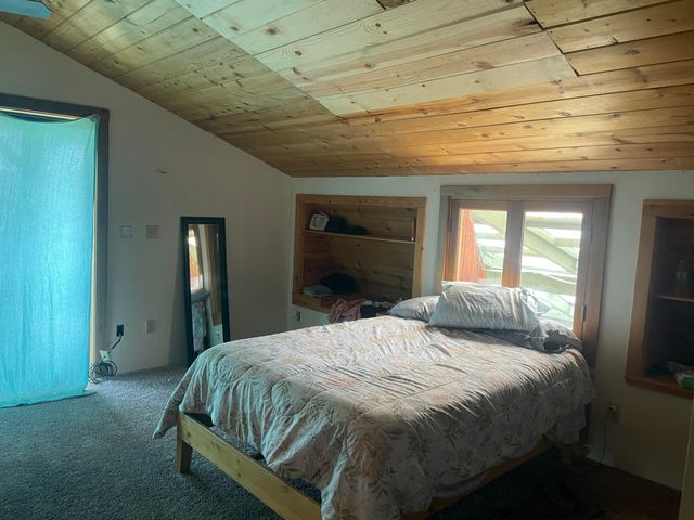 2722 Island Mountain Road, Garberville, CA 95542