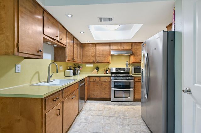 2607 Barton Hills DR, Austin, TX 78704