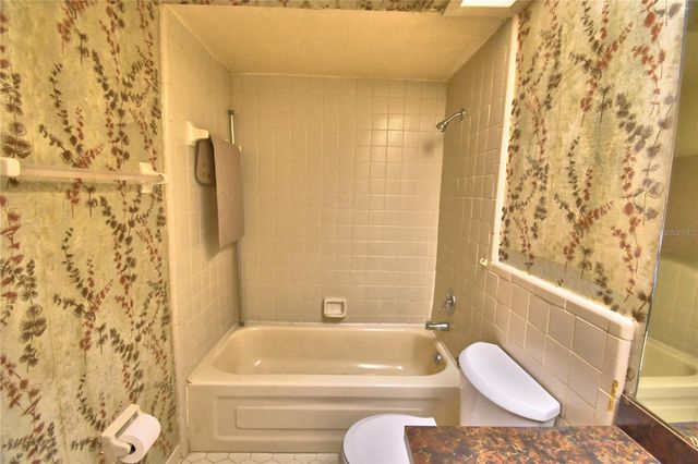 645 BROADMOOR CIRCLE 645, Winter Haven, FL 33884