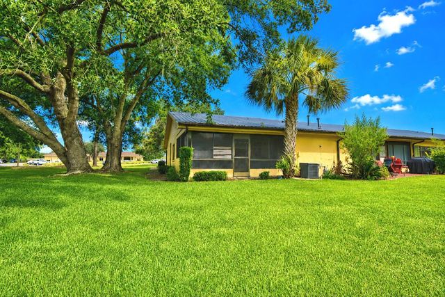 645 BROADMOOR CIRCLE 645, Winter Haven, FL 33884