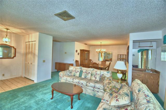 645 BROADMOOR CIRCLE 645, Winter Haven, FL 33884