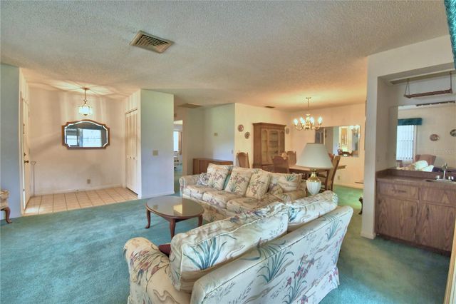645 BROADMOOR CIRCLE 645, Winter Haven, FL 33884