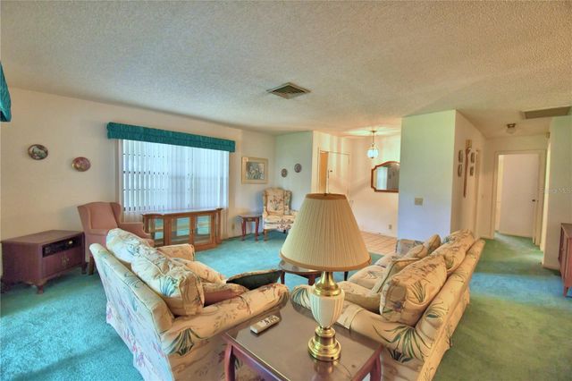645 BROADMOOR CIRCLE 645, Winter Haven, FL 33884