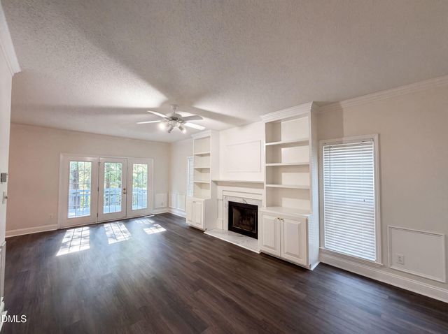 6113 Remington Lake Drive, Raleigh, NC 27616