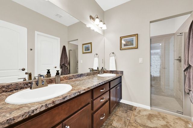 1163 W HENRY AVE, Farmington, UT 84025