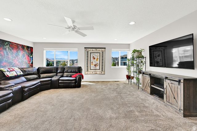 1163 W HENRY AVE, Farmington, UT 84025