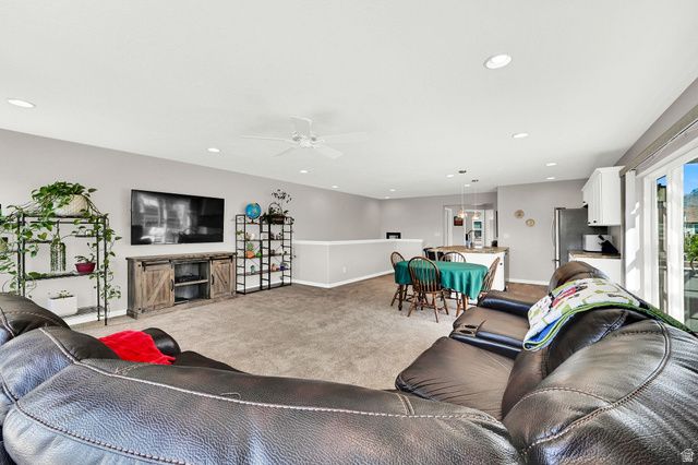 1163 W HENRY AVE, Farmington, UT 84025