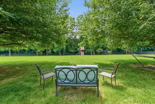 5002 Lupreese Lane, Versailles, KY 40383