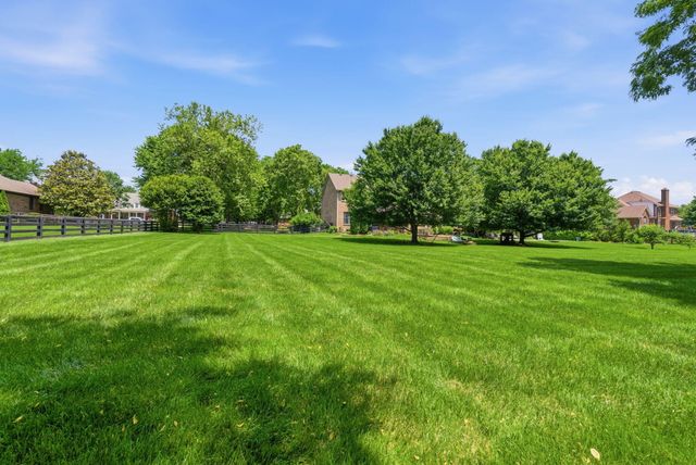 5002 Lupreese Lane, Versailles, KY 40383