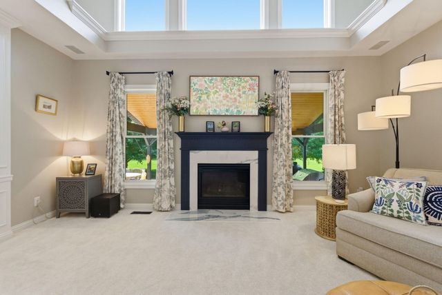 5002 Lupreese Lane, Versailles, KY 40383