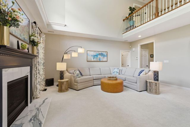 5002 Lupreese Lane, Versailles, KY 40383