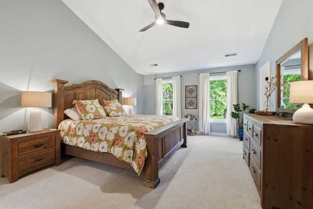 5002 Lupreese Lane, Versailles, KY 40383