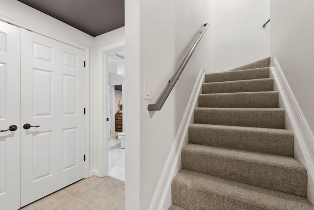 5002 Lupreese Lane, Versailles, KY 40383