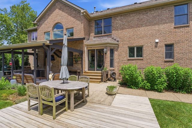 5002 Lupreese Lane, Versailles, KY 40383
