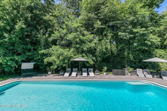 16 Springhouse Road, Ocean Twp, NJ 07712