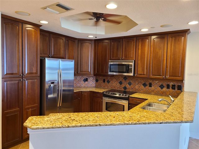 6360 WATERCREST WAY 203, Lakewood Ranch, FL 34202