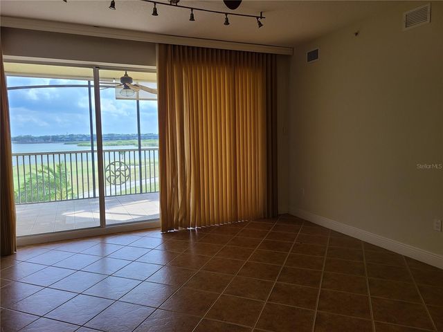 6360 WATERCREST WAY 203, Lakewood Ranch, FL 34202