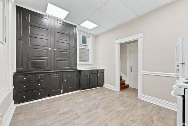 234 E Woodland Avenue, Fort Wayne, IN 46803