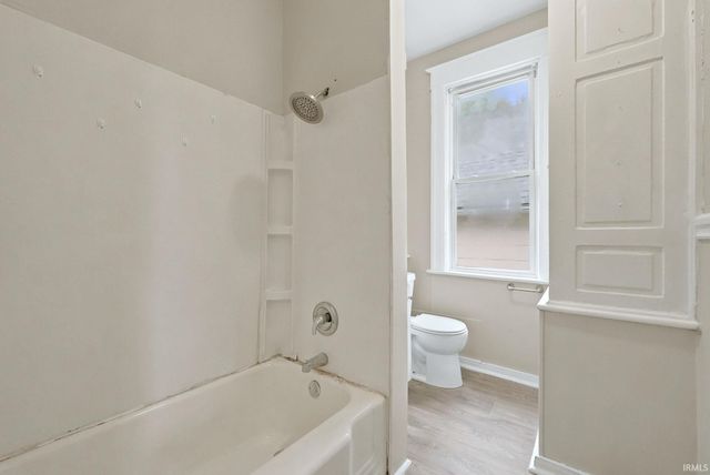 234 E Woodland Avenue, Fort Wayne, IN 46803