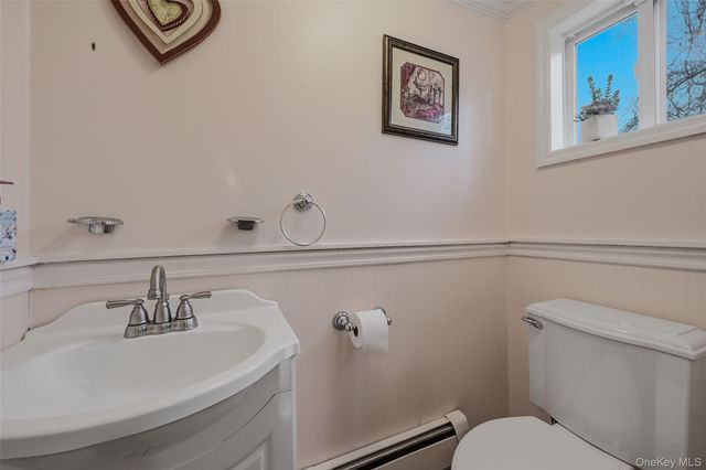 1 3rd Street, Wading River, NY 11792