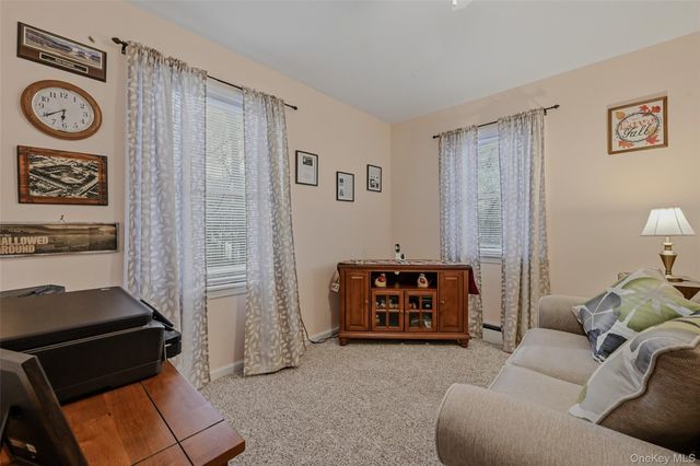 1 3rd Street, Wading River, NY 11792