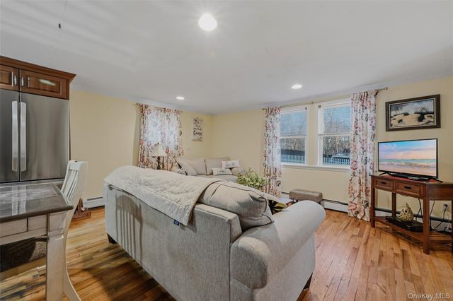 1 3rd Street, Wading River, NY 11792