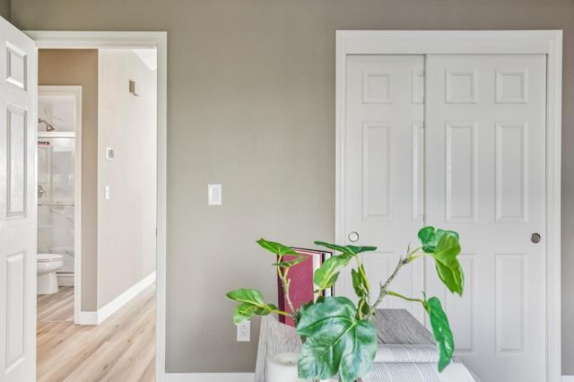 120 Elkins Circle, Folsom, CA 95630