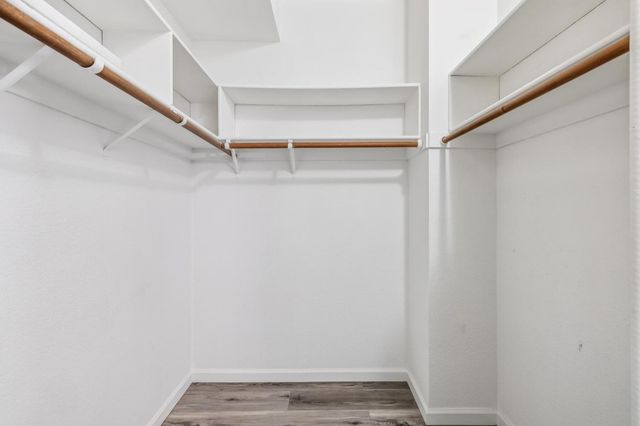 120 Elkins Circle, Folsom, CA 95630