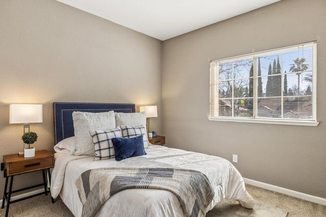 120 Elkins Circle, Folsom, CA 95630