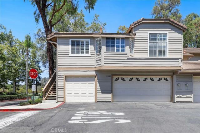 24441 Hillsdale Avenue 116, Laguna Hills, CA 92653