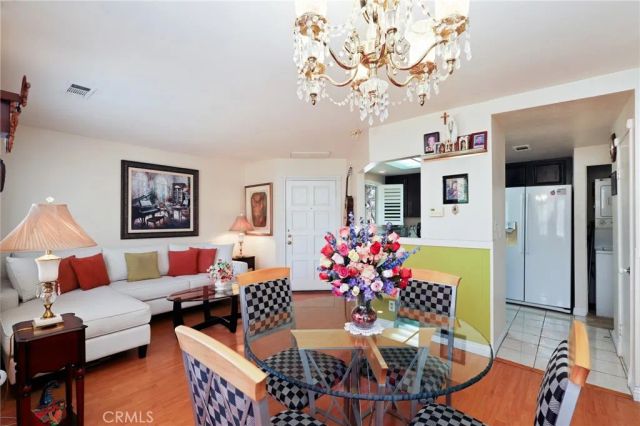 24441 Hillsdale Avenue 116, Laguna Hills, CA 92653