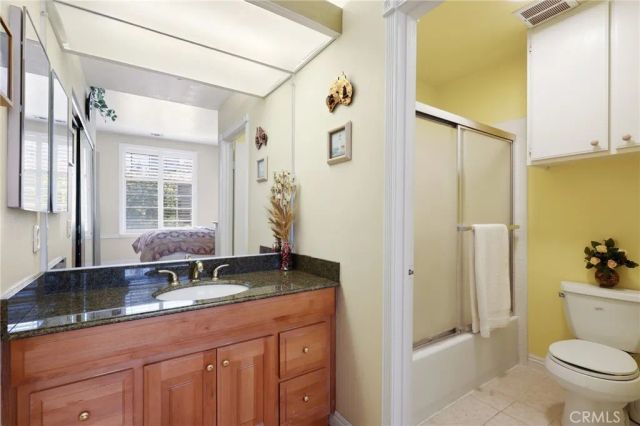 24441 Hillsdale Avenue 116, Laguna Hills, CA 92653