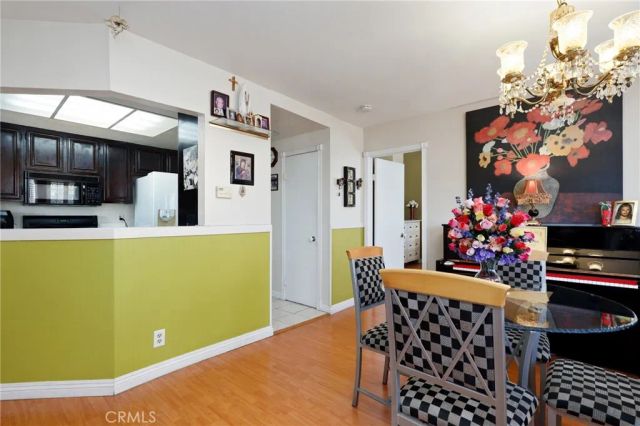 24441 Hillsdale Avenue 116, Laguna Hills, CA 92653