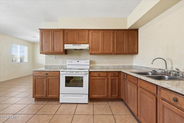 412 W 10TH Street, Casa Grande, AZ 85122