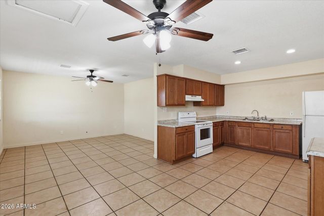 412 W 10TH Street, Casa Grande, AZ 85122