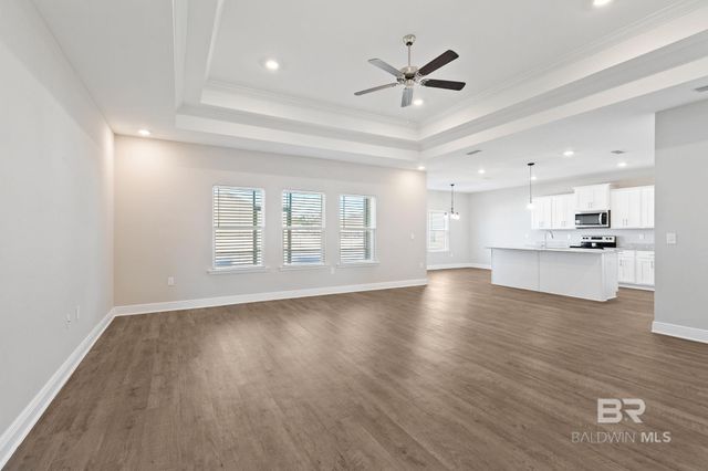 10888 Winning Colors Trail, Daphne, AL 36526