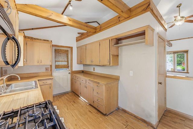 1005 Harvey AVENUE, Brookfield, WI 53005