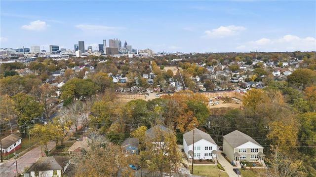 160 Vanira SE Avenue A, Atlanta, GA 30315