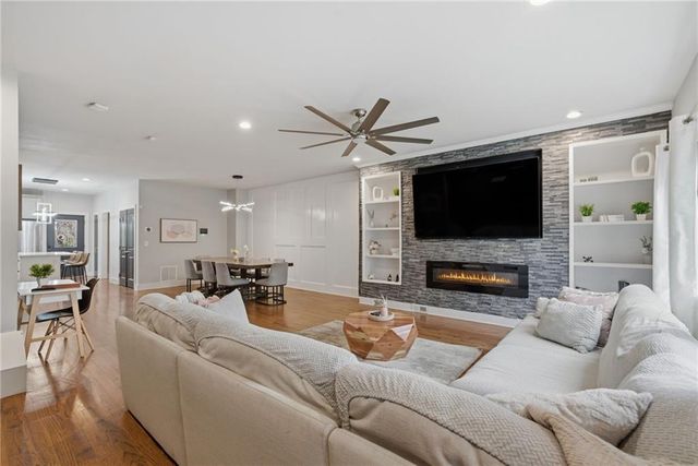 160 Vanira SE Avenue A, Atlanta, GA 30315