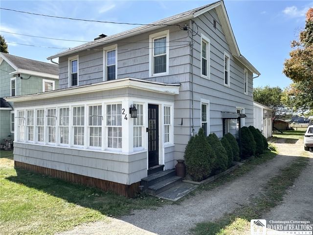 24 Water Street, Carroll, NY 14738