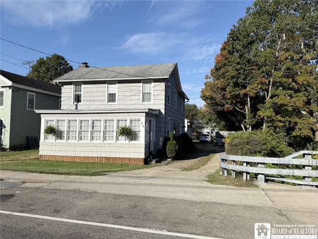 24 Water Street, Carroll, NY 14738