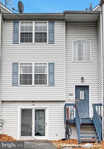 180 RIDERS WAY, Lebanon, PA 17042
