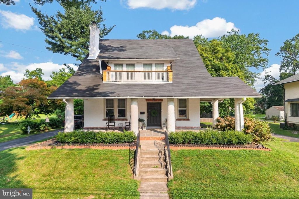 55 N HIGHLAND AVE, NORRISTOWN, PA 19403 — exterior
