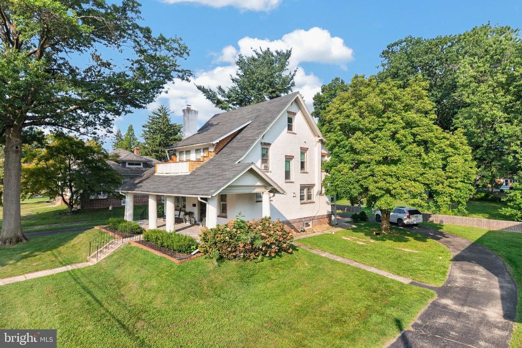 55 N HIGHLAND AVE, NORRISTOWN, PA 19403 — photo 3