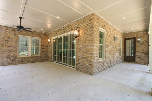 3820 Gnarled Oaks Lane, Johns Island, SC 29455